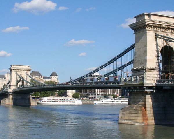 Cruise Op De Donau (Wenen - Budapest - Bratislava)